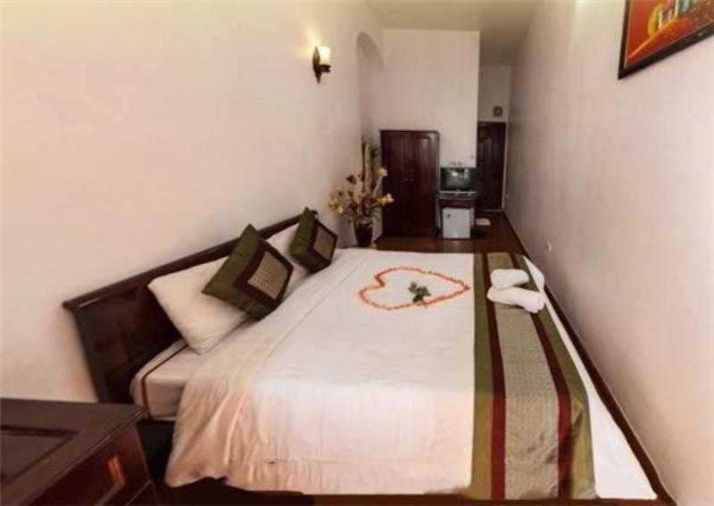 Hoan Kiem Lake Hotel Hanoi Buitenkant foto