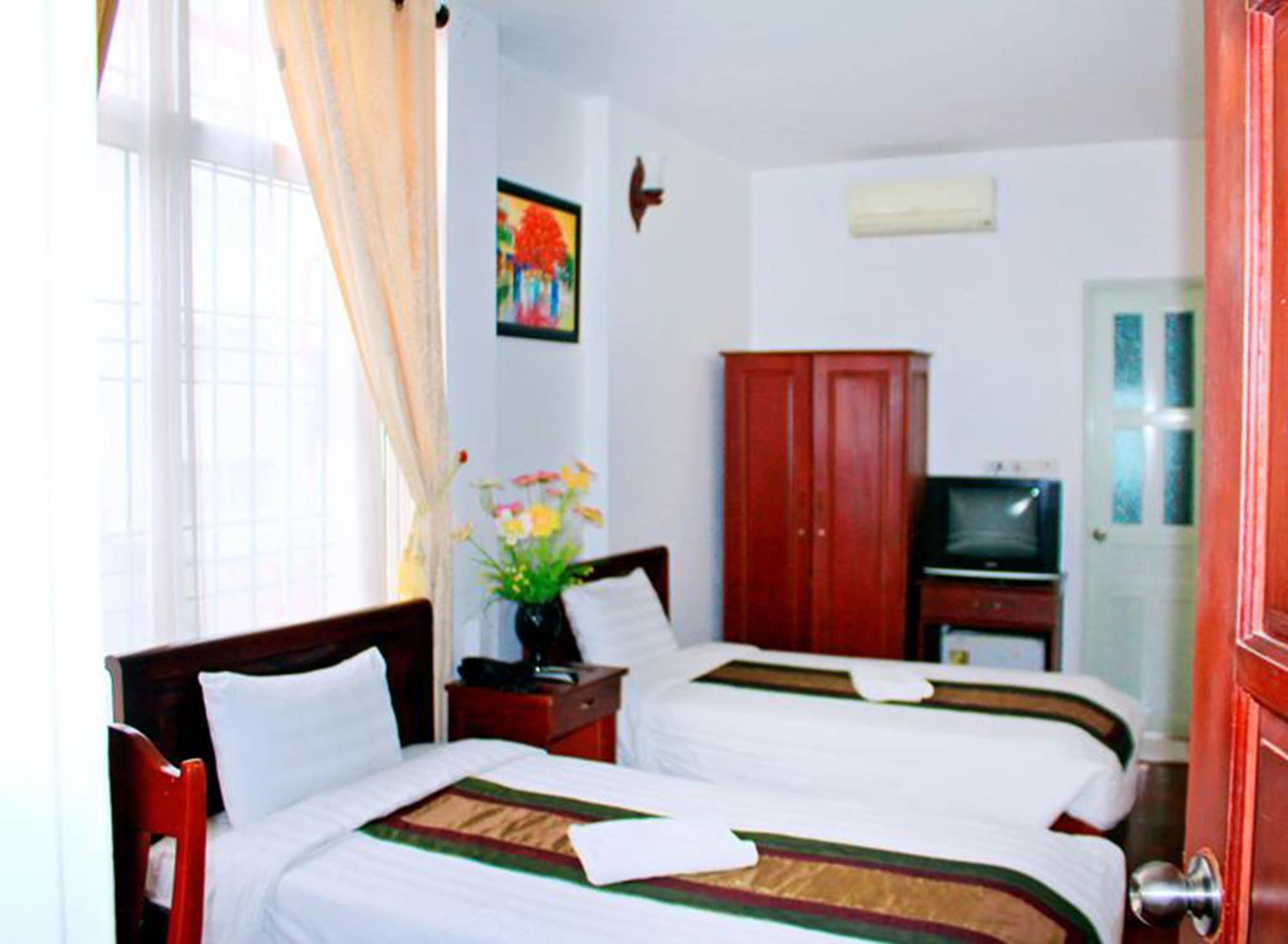 Hoan Kiem Lake Hotel Hanoi Buitenkant foto