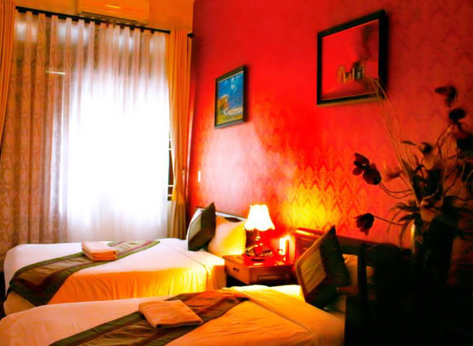 Hoan Kiem Lake Hotel Hanoi Buitenkant foto