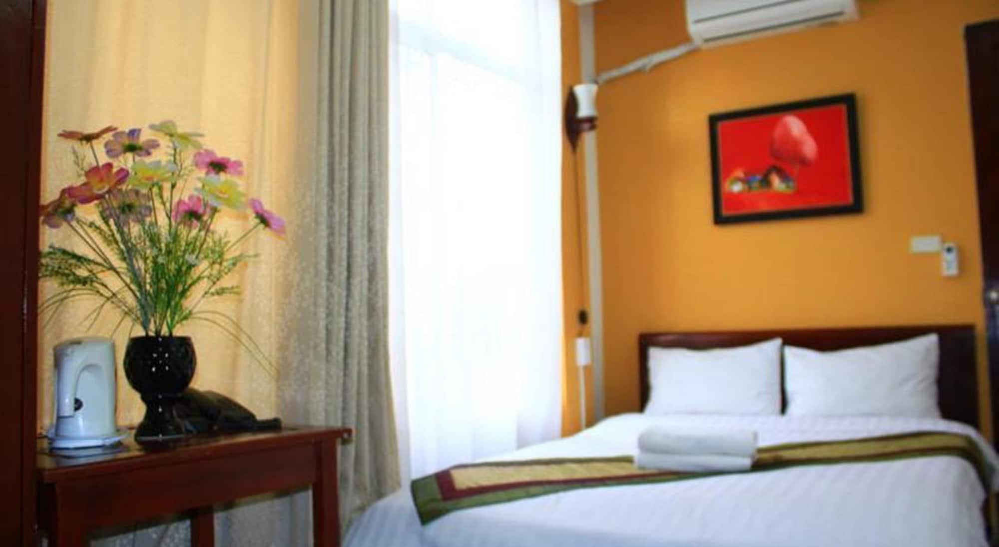 Hoan Kiem Lake Hotel Hanoi Buitenkant foto
