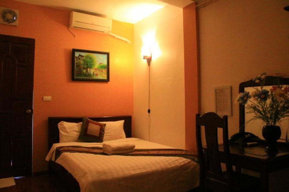Hoan Kiem Lake Hotel Hanoi Buitenkant foto