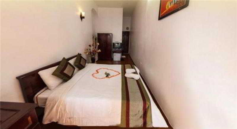 Hoan Kiem Lake Hotel Hanoi Buitenkant foto